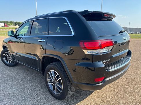 Used 2022 Jeep Grand Cherokee Limited AWD/4WD image 4