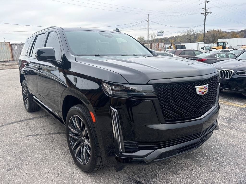 Used 2023 Cadillac Escalade Sport w/ Touring Package RWD image 4