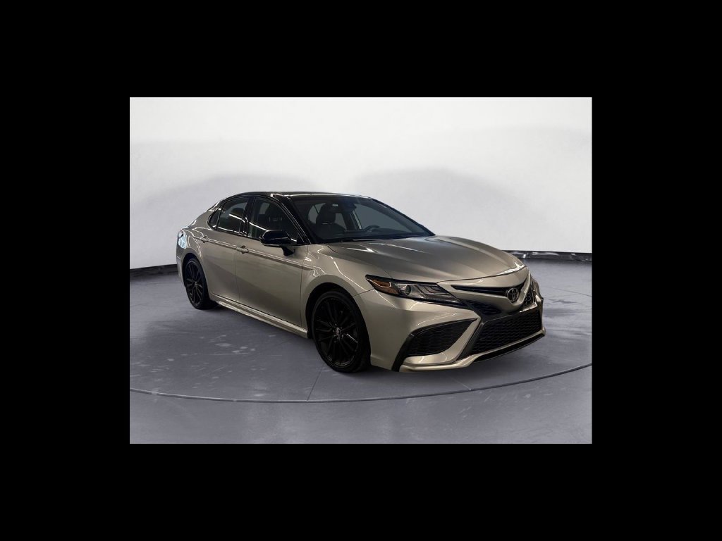 Used 2021 Toyota Camry XSE AWD/4WD image 8