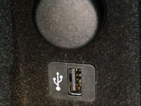 Used 2018 BMW 530i xDrive 530i xDrive image 23