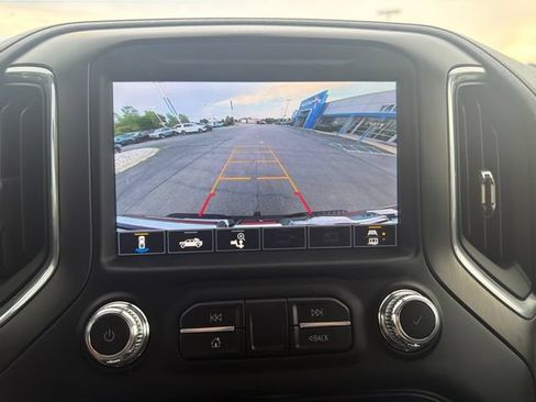 Used 2021 GMC Sierra 2500 AT4 w/ Gooseneck/5TH Wheel Package AWD/4WD image 11