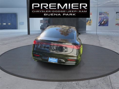 Used 2023 Mercedes-Benz EQS 580 4MATIC Sedan image 8