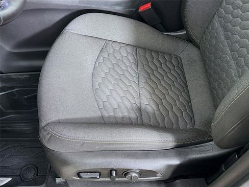 Used 2021 Chevrolet Equinox LT AWD/4WD image 19