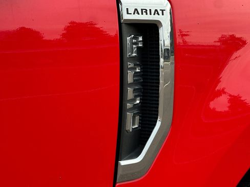 Used 2018 Ford F250 Lariat w/ Lariat Ultimate Package image 27