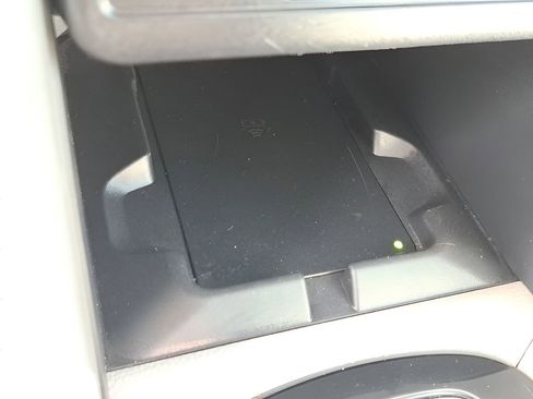 Certified 2025 Toyota Corolla Cross LE image 25