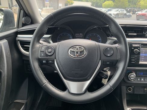 Used 2016 Toyota Corolla S FWD image 14