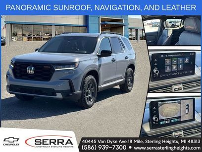 Used 2025 Honda Pilot TrailSport