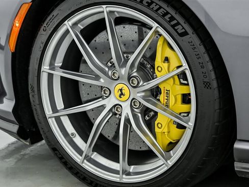 Used 2023 Ferrari 812 GTS RWD image 13