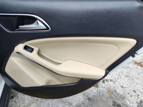 Used 2016 Mercedes-Benz GLA 250 w/ Driver Assistance Package image 31