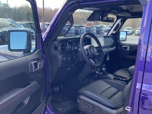 New 2026 Jeep Wrangler Unlimited Rubicon w/ Safety Group image 14