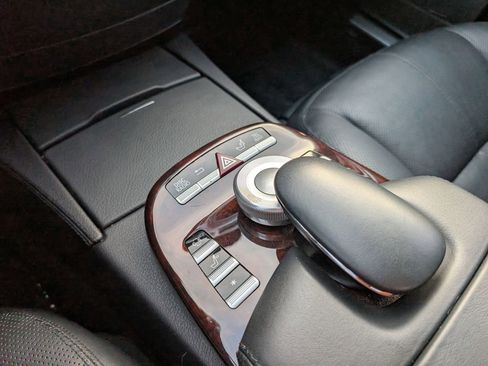 Used 2008 Mercedes-Benz S 550 4MATIC image 18