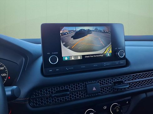 Used 2023 Honda HR-V Sport image 17