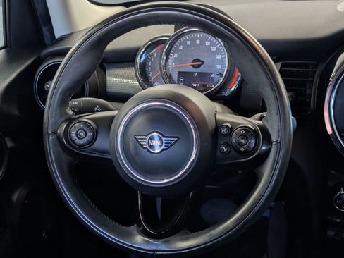 Used 2020 MINI Cooper 4-Door Hardtop w/ Storage Package image 15