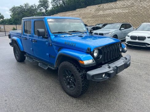 Used 2021 Jeep Gladiator Sport AWD/4WD image 2