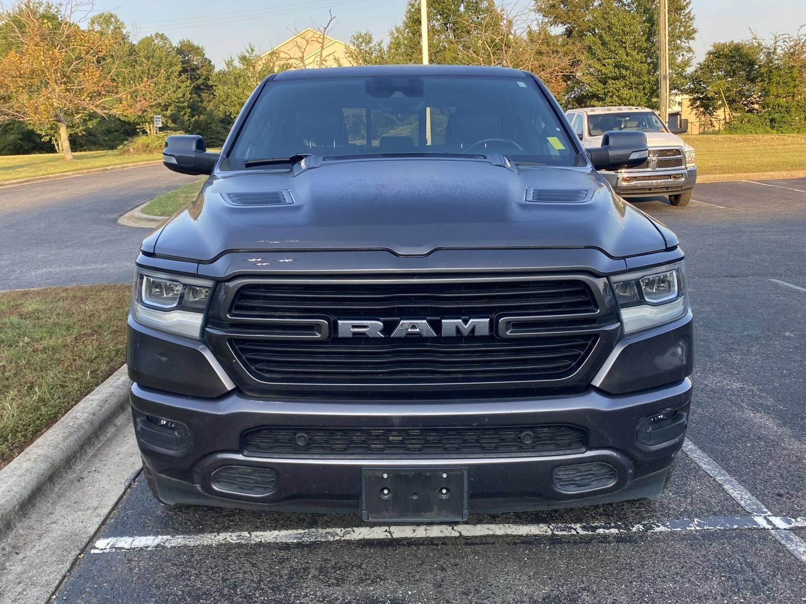 Used 2022 RAM 1500 Laramie AWD/4WD image 2