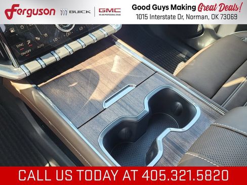 New 2026 GMC Acadia Denali Ultimate AWD/4WD image 33