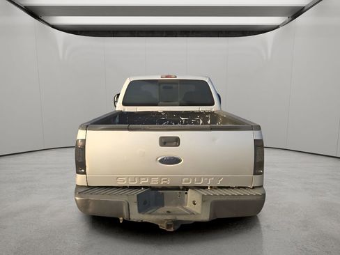 Used 2008 Ford F250 Lariat image 4