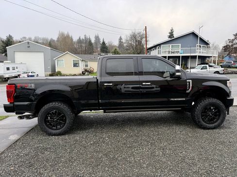 Used 2022 Ford F350 Platinum image 7