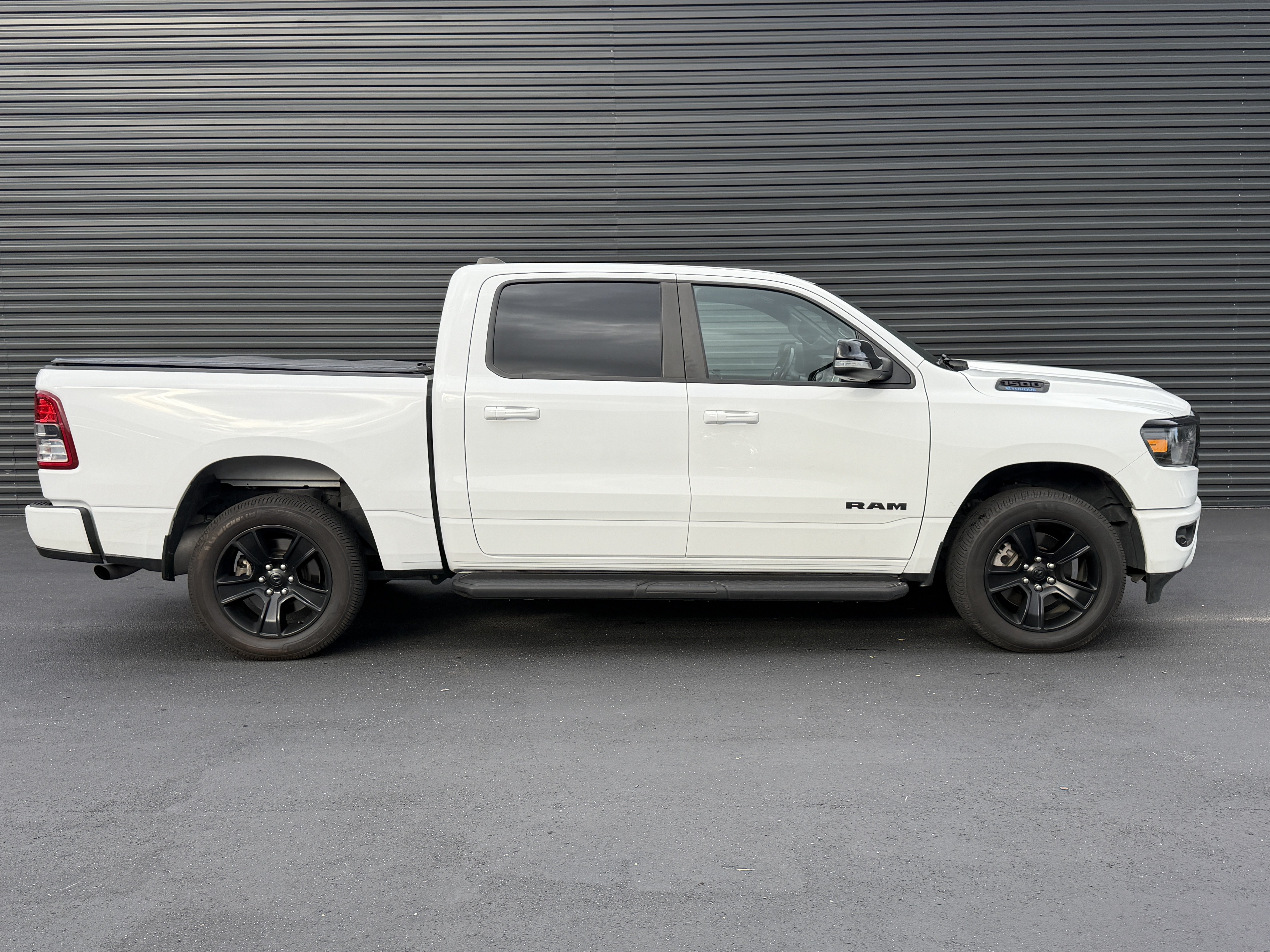 Used 2022 RAM 1500 Big Horn AWD/4WD image 8