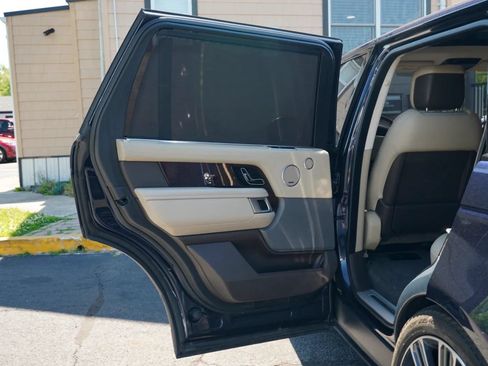 Used 2019 Land Rover Range Rover Long Wheelbase Supercharged AWD/4WD image 23