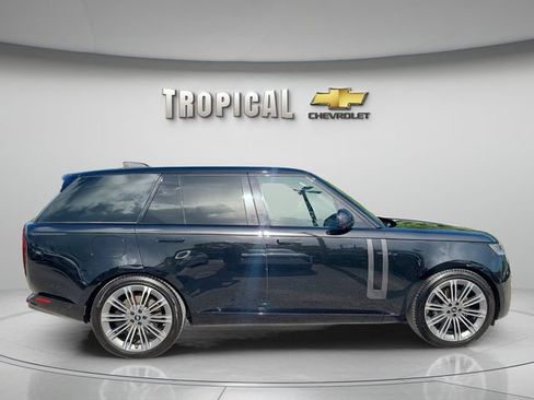 Used 2023 Land Rover Range Rover SE AWD/4WD image 6