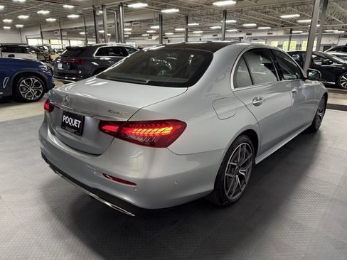 Used 2021 Mercedes-Benz E 350 4MATIC Sedan image 4