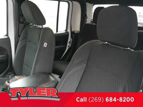 Used 2021 Jeep Gladiator Sport w/ Quick Order Package 24Q 80Th AWD/4WD image 37