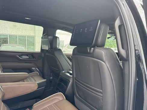 New 2026 GMC Yukon XL Denali Ultimate AWD/4WD image 28