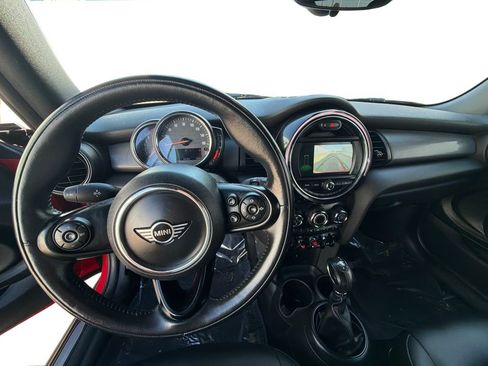Used 2019 MINI Cooper Convertible image 22