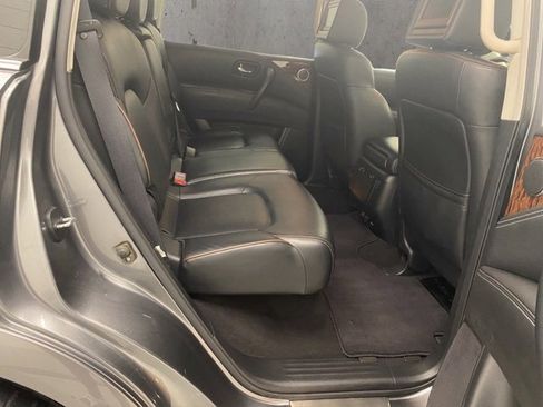 Used 2017 Nissan Armada Platinum w/ Interior Lighting Package image 23