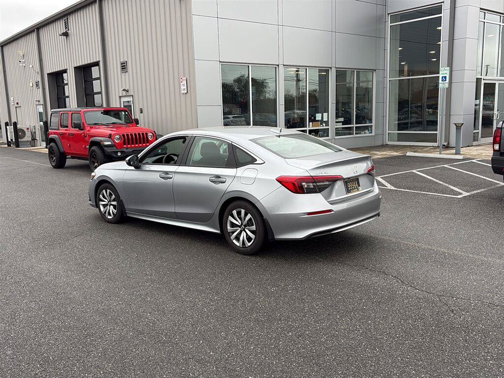 Used 2024 Honda Civic LX image 4