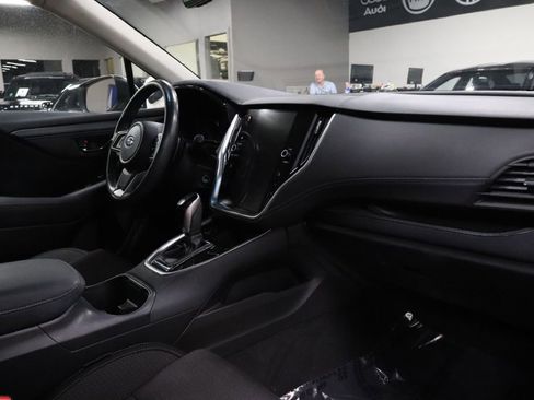 Used 2020 Subaru Outback Premium image 27
