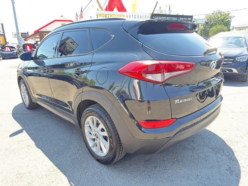 Used 2016 Hyundai Tucson SE w/ Option Group 02 AWD/4WD image 5