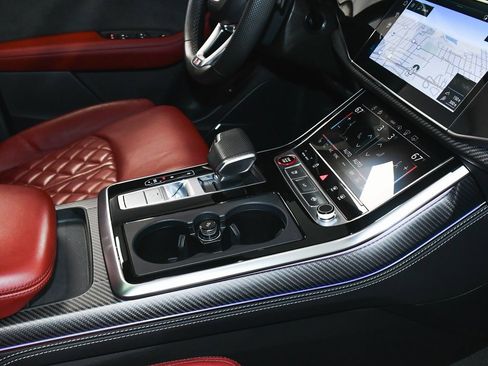 Used 2024 Audi SQ8 Prestige w/ Prestige Package image 77