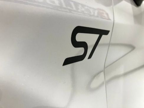 Used 2016 Ford Fiesta ST image 14