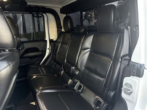 Used 2021 Jeep Gladiator Mojave image 26