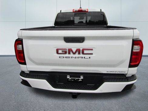 New 2026 GMC Canyon Denali AWD/4WD image 8