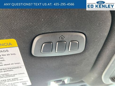 Used 2025 Ford Explorer ST-Line AWD/4WD image 17