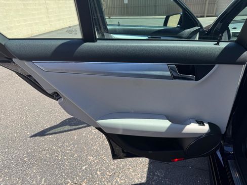 Used 2011 Mercedes-Benz C 300 Sedan image 14