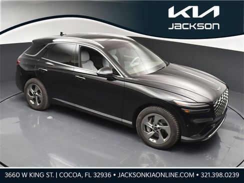 Used 2026 Genesis GV70 2.5T Advanced image 1