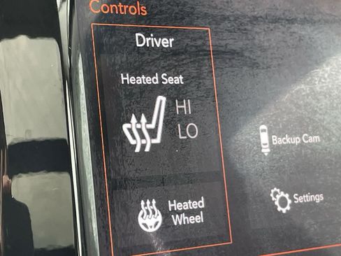 Used 2019 Jeep Cherokee Limited AWD/4WD image 23