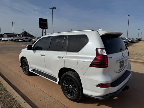 Used 2021 Lexus GX 460 Premium image 5