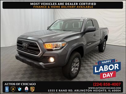 Used 2018 Toyota Tacoma SR5 w/ SR5 Appearance Package (SM)