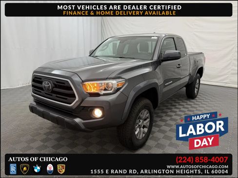 Used 2018 Toyota Tacoma SR5 w/ SR5 Appearance Package (SM) AWD/4WD image 1