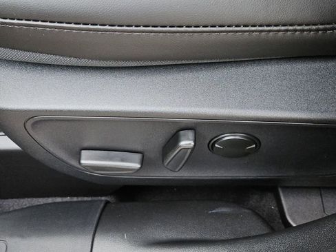 New 2026 Ford Escape ST-Line w/ Tech Pack #1 FWD image 26
