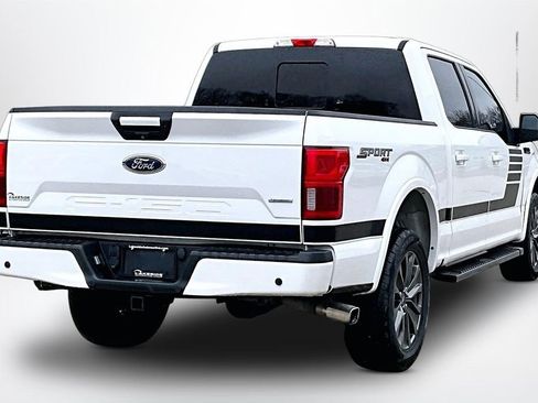 Used 2018 Ford F150 XLT w/ Equipment Group 302A Luxury image 5