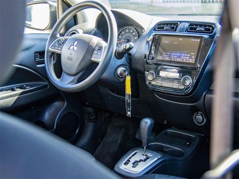 Used 2024 Mitsubishi Mirage ES image 18