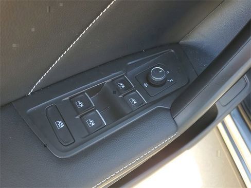 Used 2024 Volkswagen Tiguan Wolfsburg Edition image 14