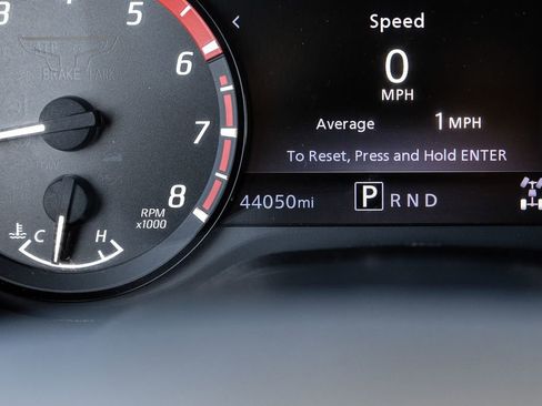 Used 2023 Nissan Titan PRO-4X w/ Off Road Protection Package image 16