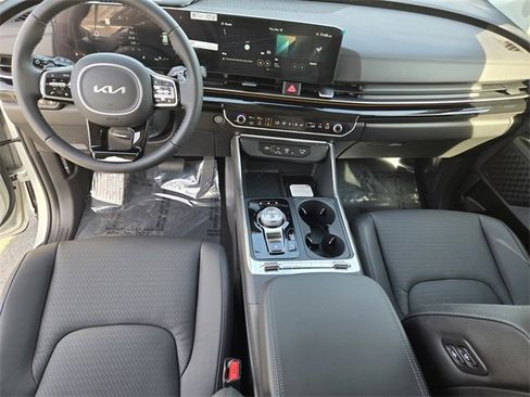 New 2026 Kia Carnival SX Prestige image 23